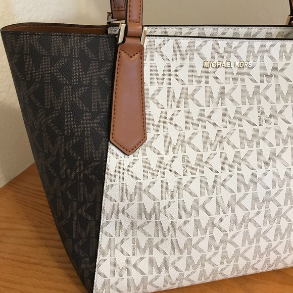 Michael Kors Kimberly Large bonded tote vanilla - Picture 2 of 8